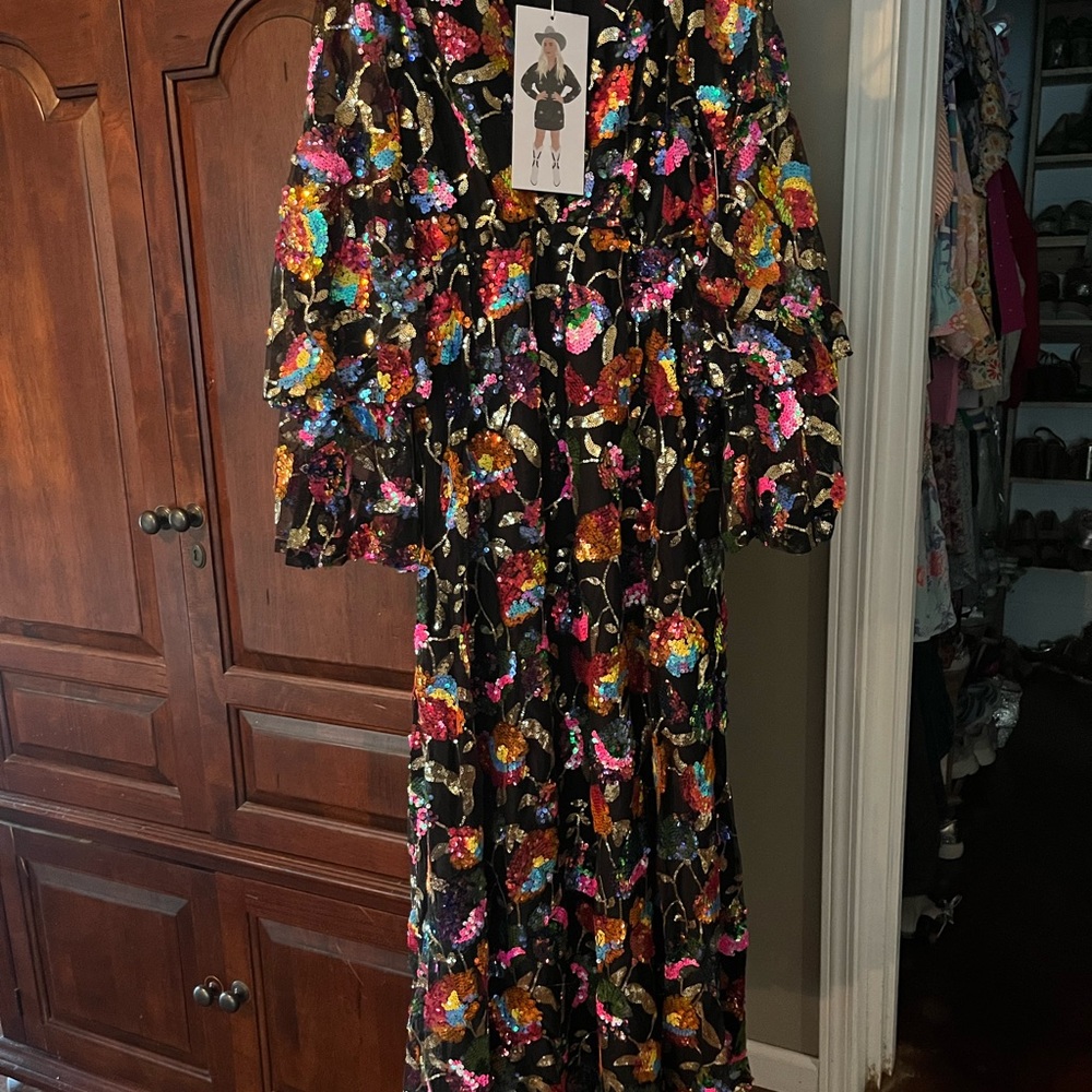 BuddyLove Colette Charmed RaeLynn Maxi